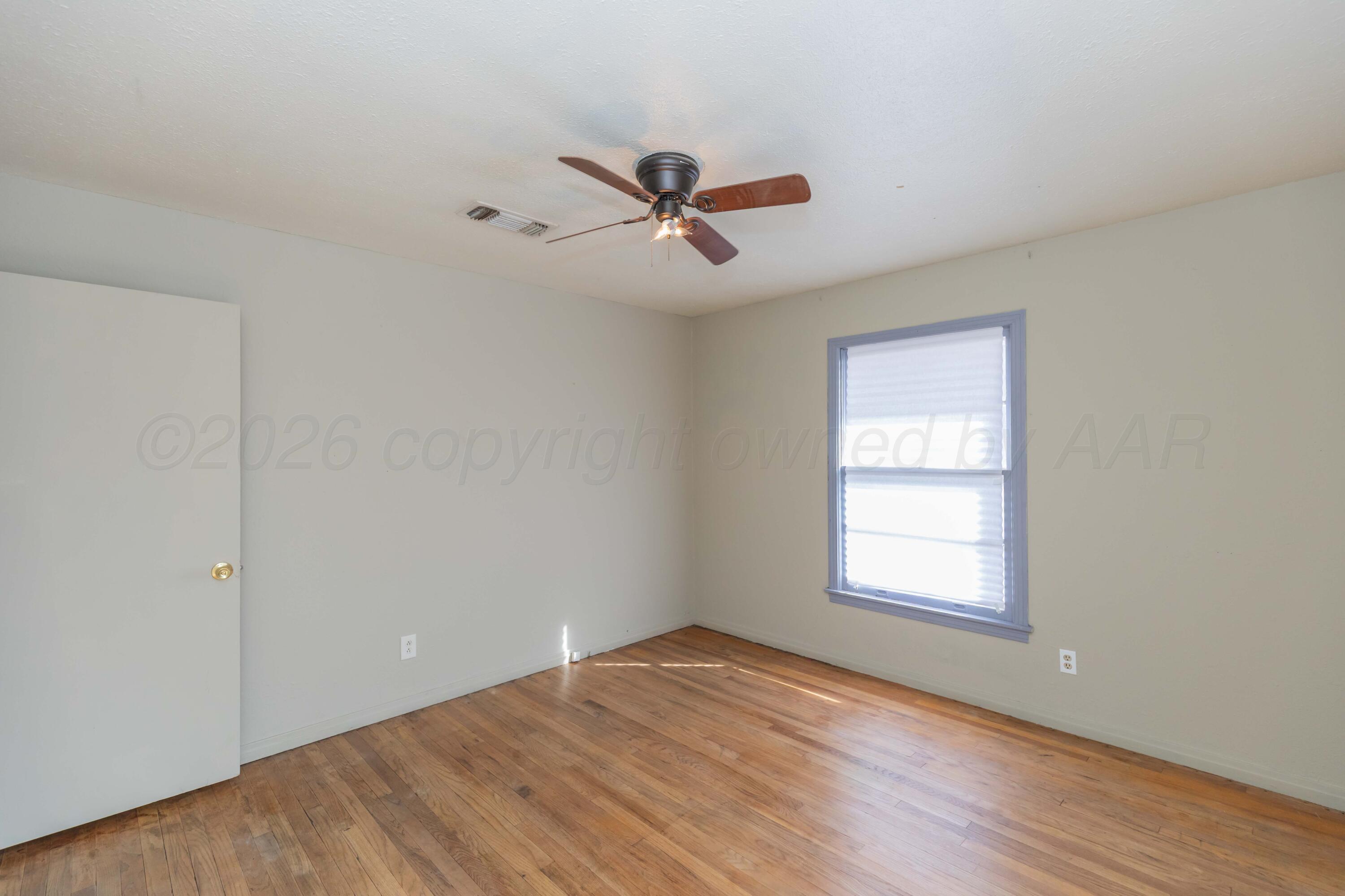 2216 Locust Street Amarillo, TX 79109 - Photo 22 of 32 IMG_9512