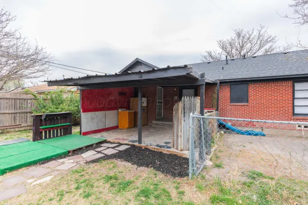 $147,000 | 2216 Locust Street, Amarillo, TX 79109