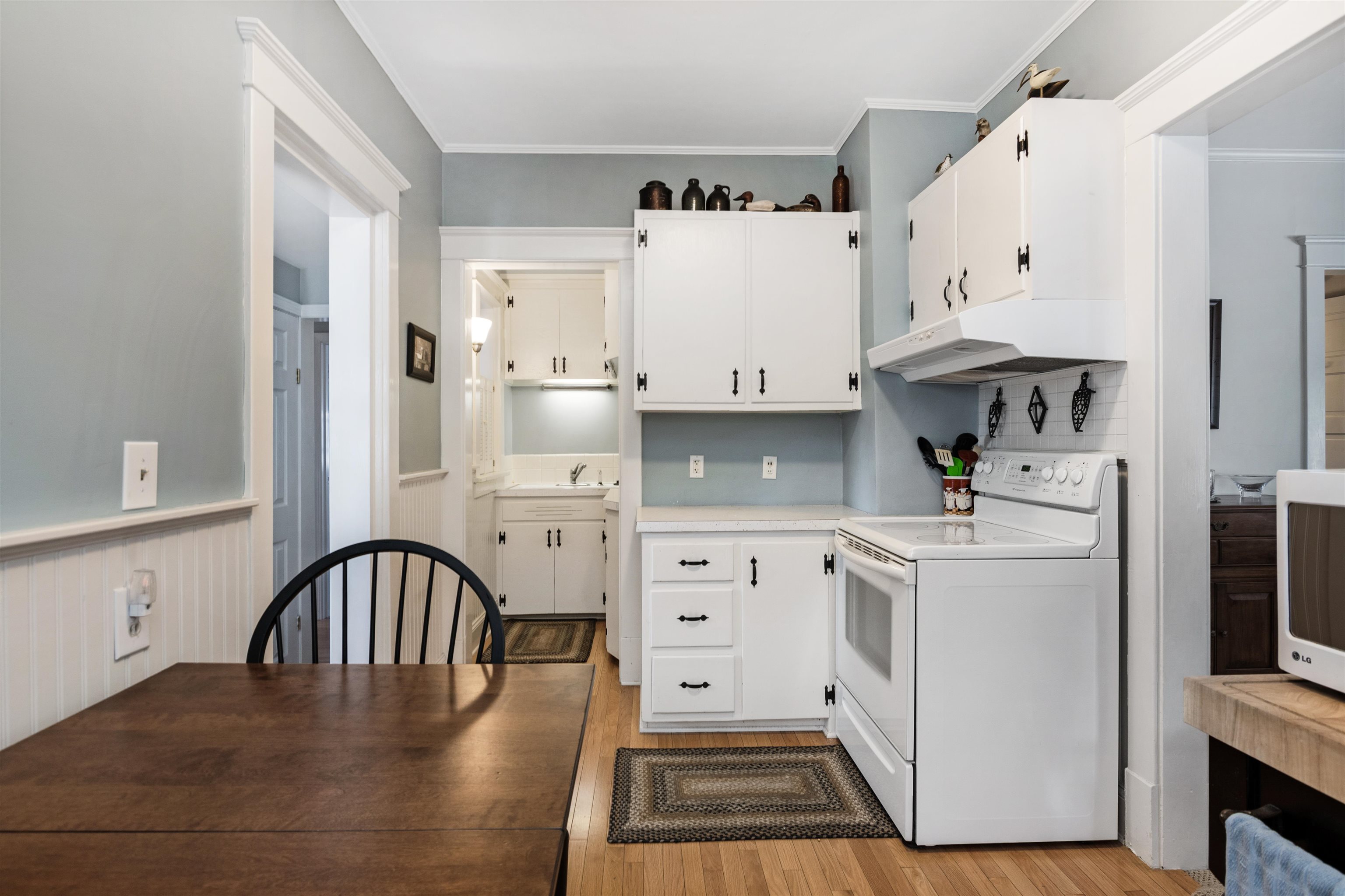 393 Shelburne Road Burlington, VT 05401 - Photo 12 of 36 Gallery Image 12
