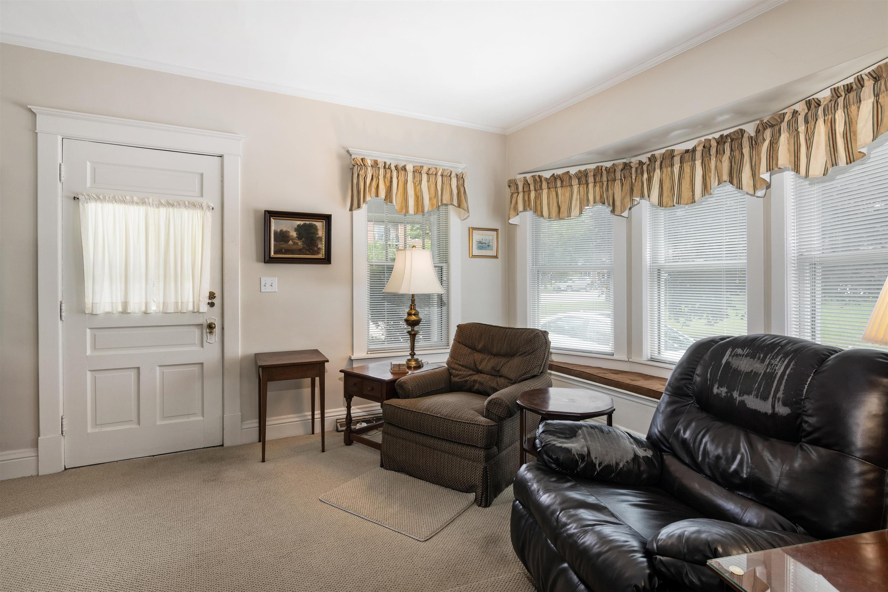 393 Shelburne Road Burlington, VT 05401 - Photo 18 of 36 Gallery Image 18