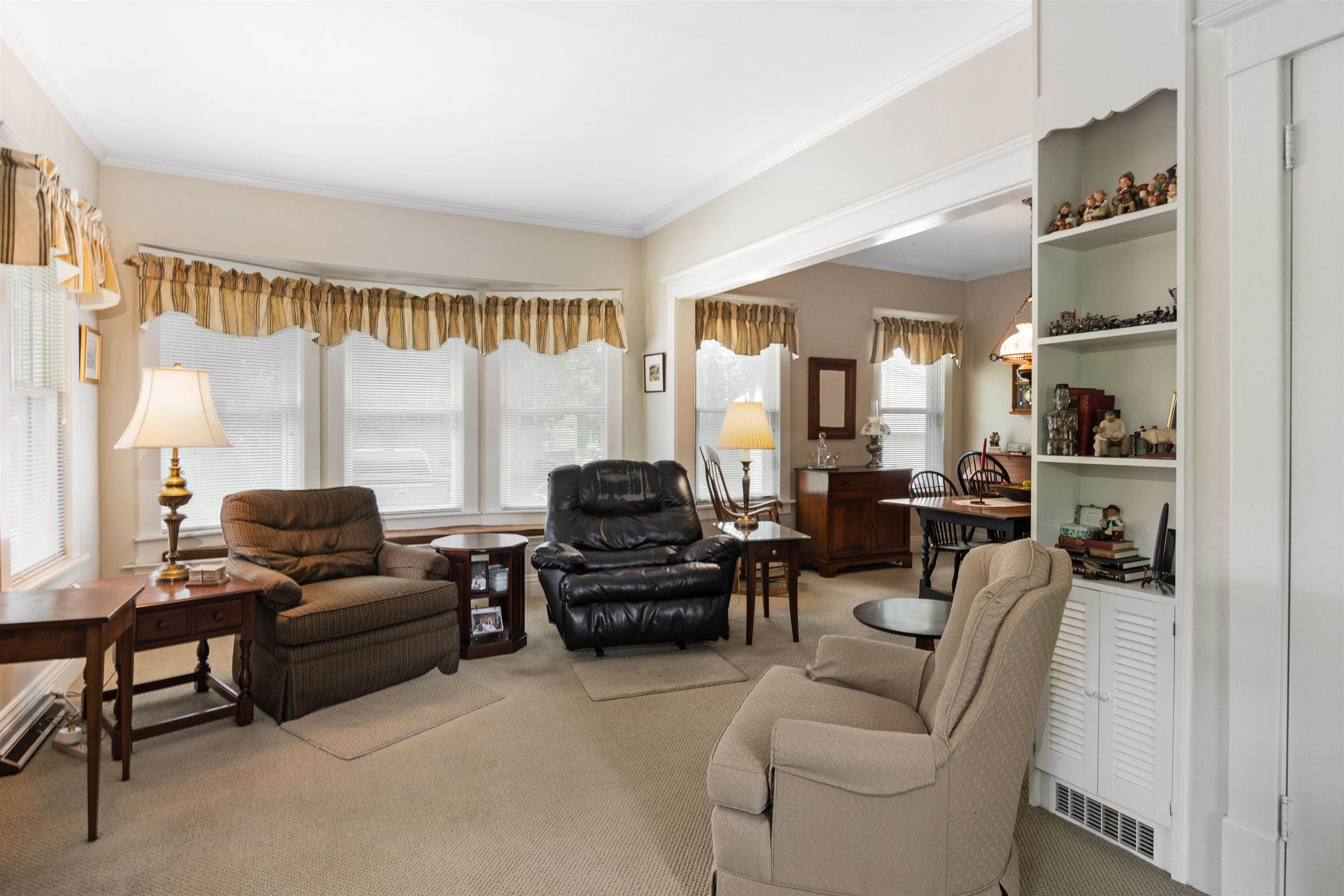 393 Shelburne Road Burlington, VT 05401 - Photo 21 of 36 Gallery Image 21