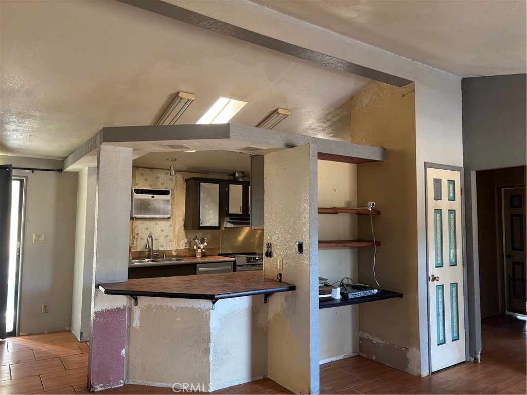 2075 Spring Valley Road Clearlake Oaks, CA 95423 - Photo 3 of 13 Gallery Image 3
