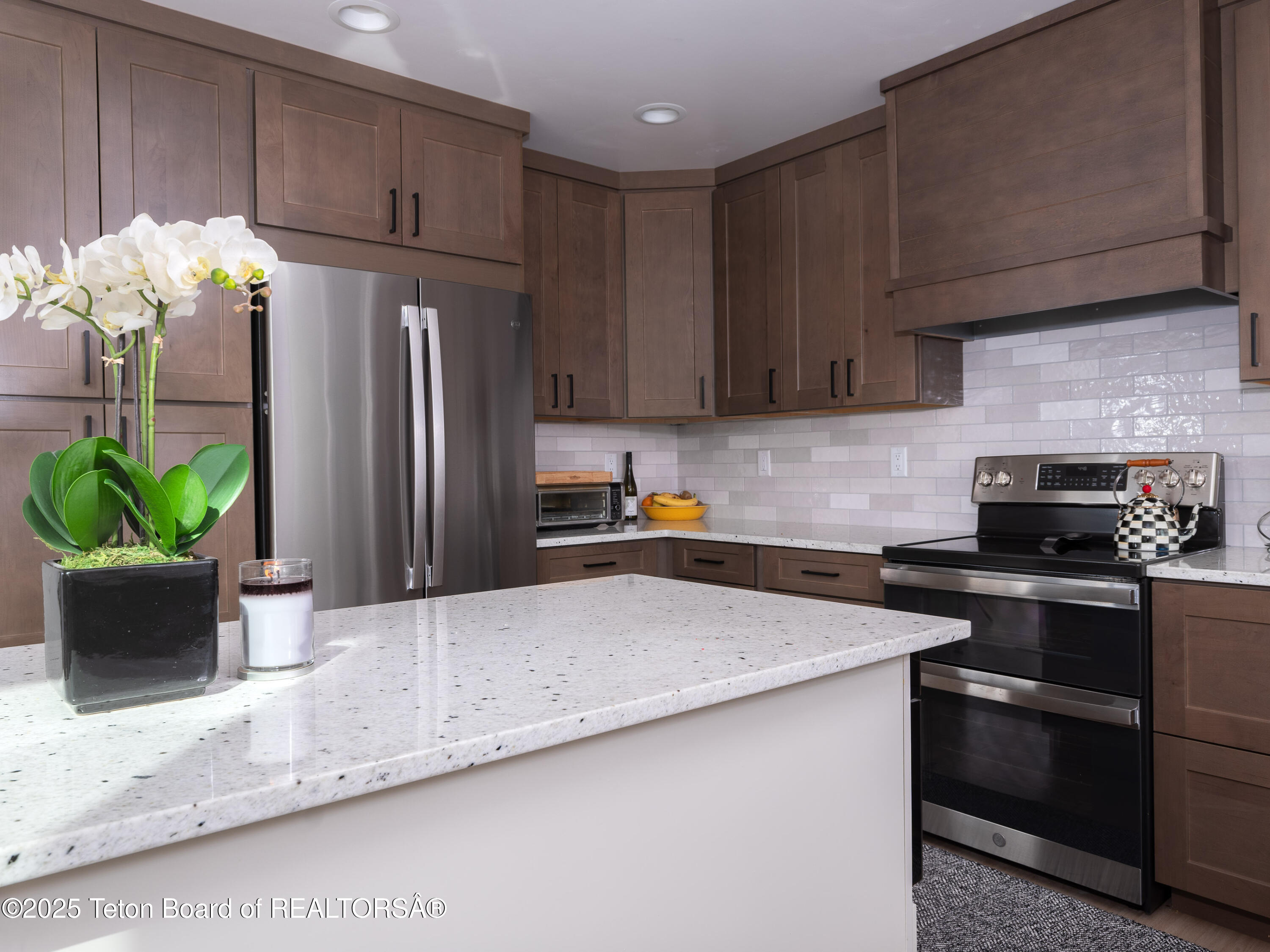 112 Aspen Meadows Road, Unit 36 Driggs, ID 83422 - Photo 8 of 19 08 kitchne 2