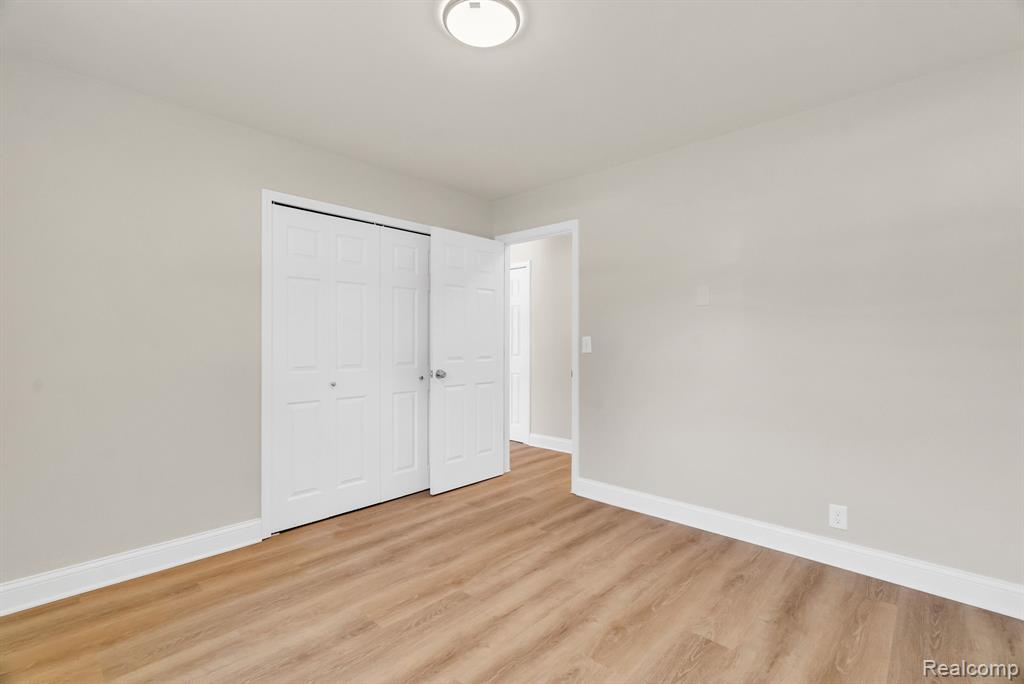 4046 State Road Fort Gratiot, MI 48059 - Photo 25 of 38