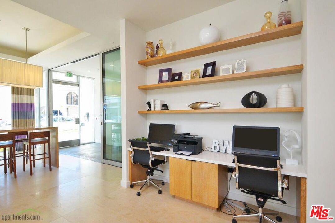 1168 South Barrington Avenue, Unit 603 Los Angeles, CA 90049 - Photo 23 of 40