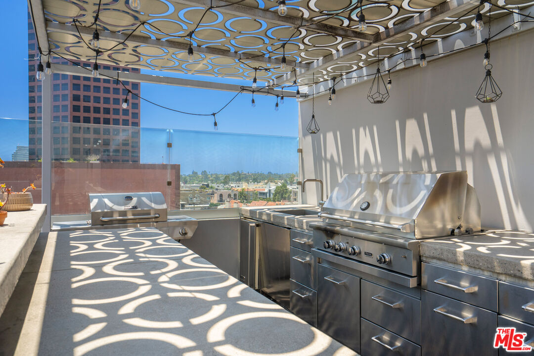 1168 South Barrington Avenue, Unit 603 Los Angeles, CA 90049 - Photo 30 of 40