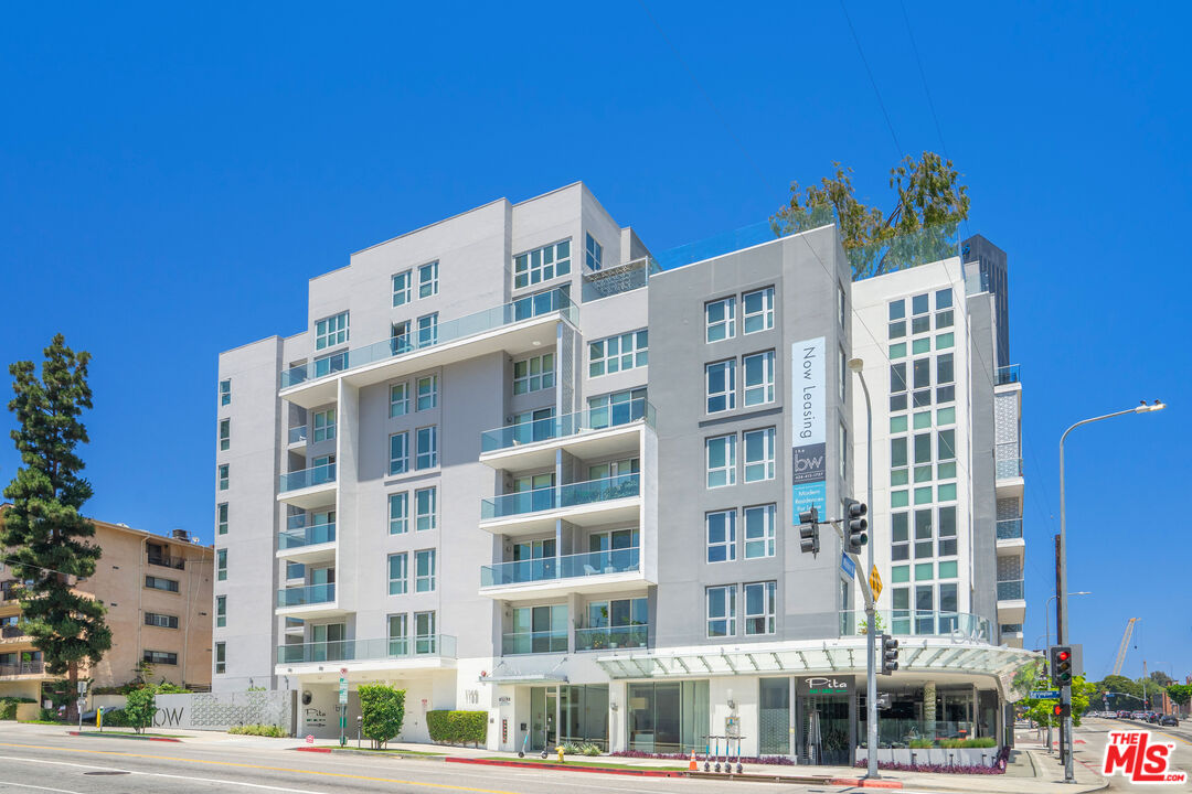 1168 South Barrington Avenue, Unit 603 Los Angeles, CA 90049 - Photo 39 of 40