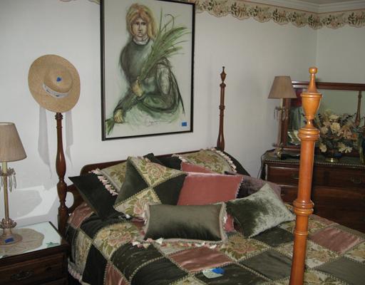 2203 Cowling Road Scottdale, PA 15683 - Photo 14 of 18 Bedroom.
