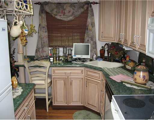 Kitchen. 
