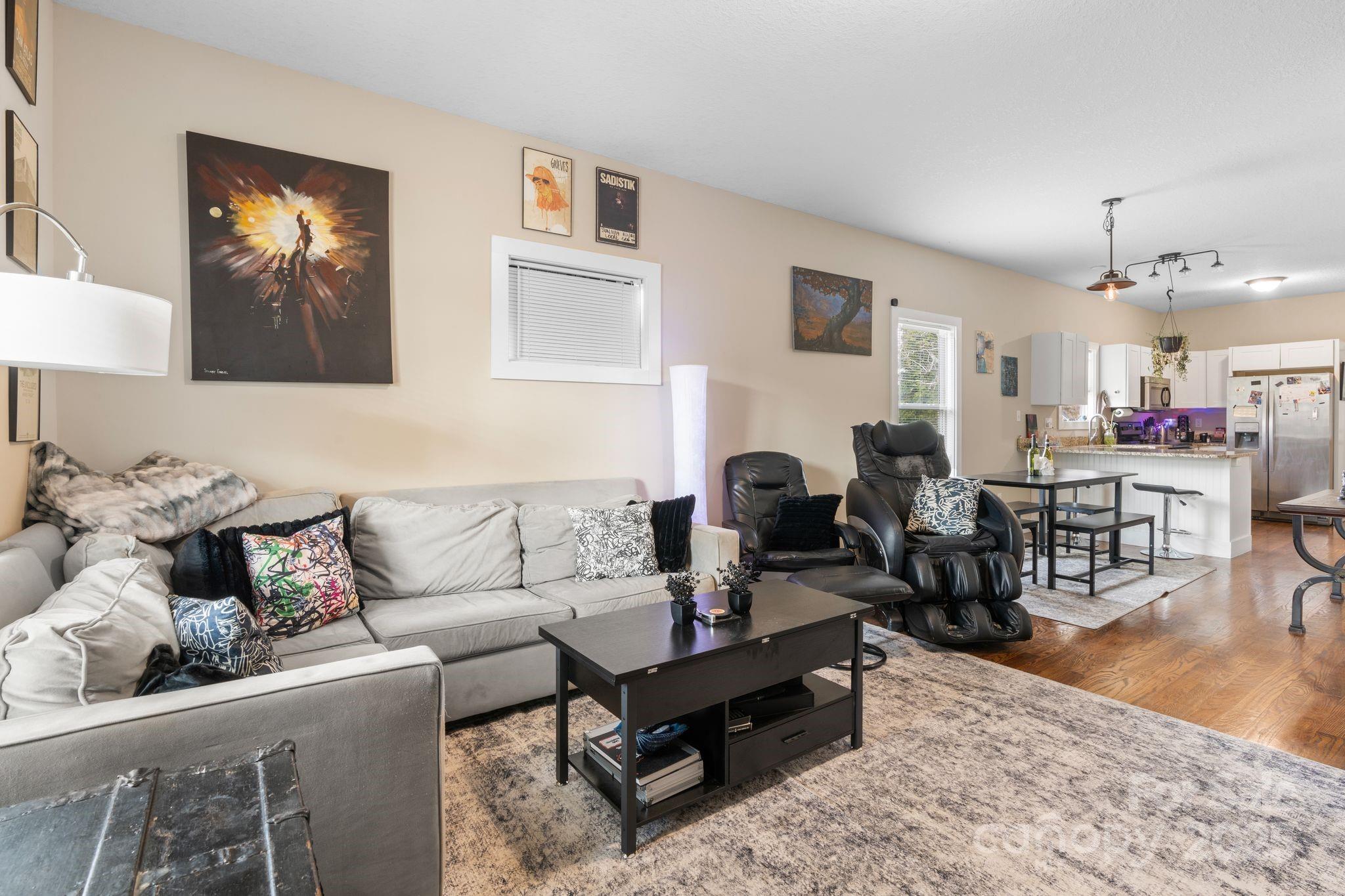 61 Deaverview Road Asheville, NC 28806 - Photo 7 of 22 Gallery Image 7