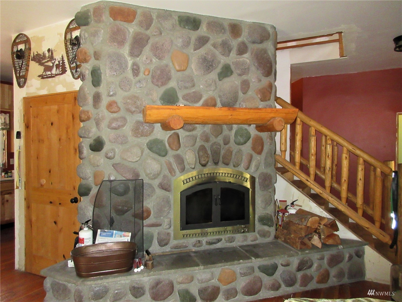 205 Cromwell Road Republic, WA 99166 - Photo 7 of 34 Gallery Image 7