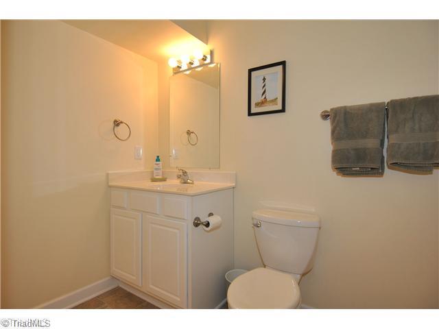 287 Crystal Ridge Drive Lexington, NC 27295 - Photo 11 of 14 Other Bath.