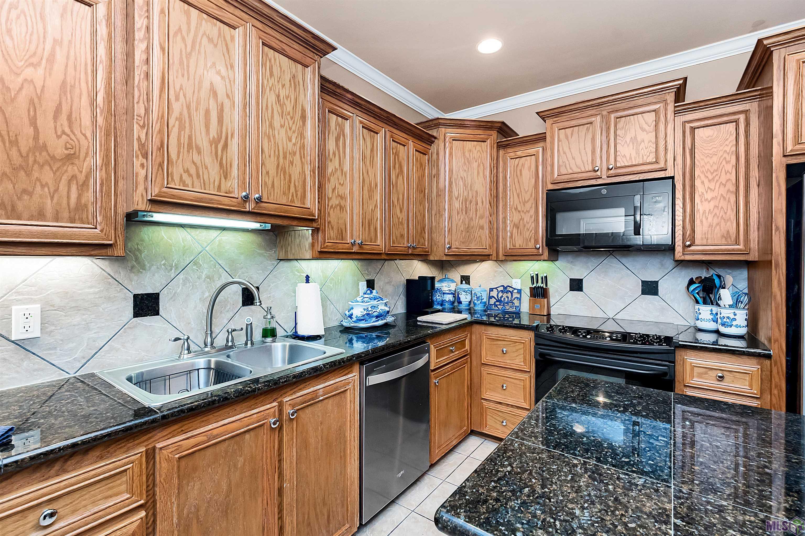 11510 Southfork Avenue, Unit 38 Baton Rouge, LA 70816 - Photo 7 of 16