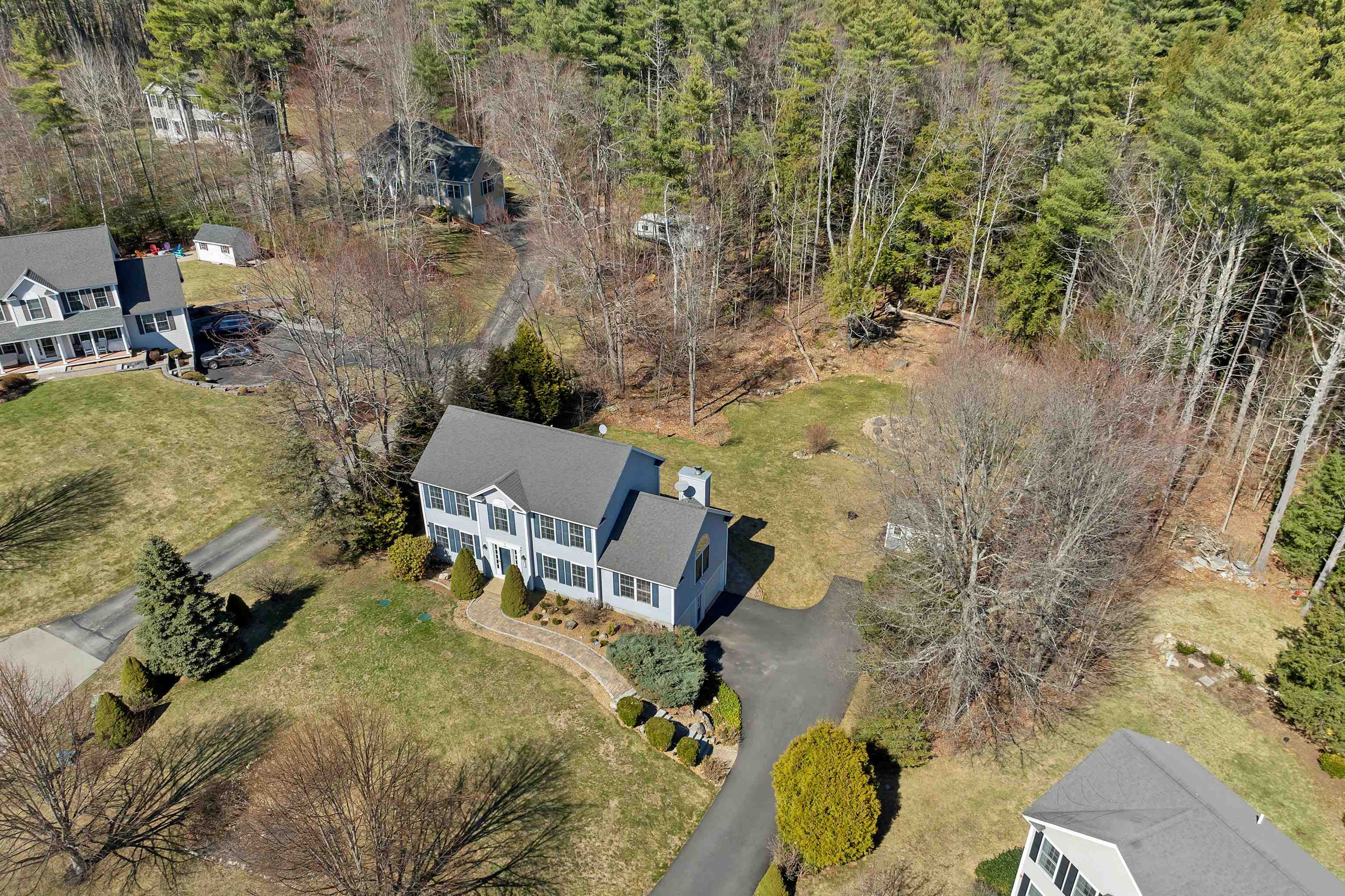 36 Welcome Drive Concord, NH 03301 - Photo 3 of 48