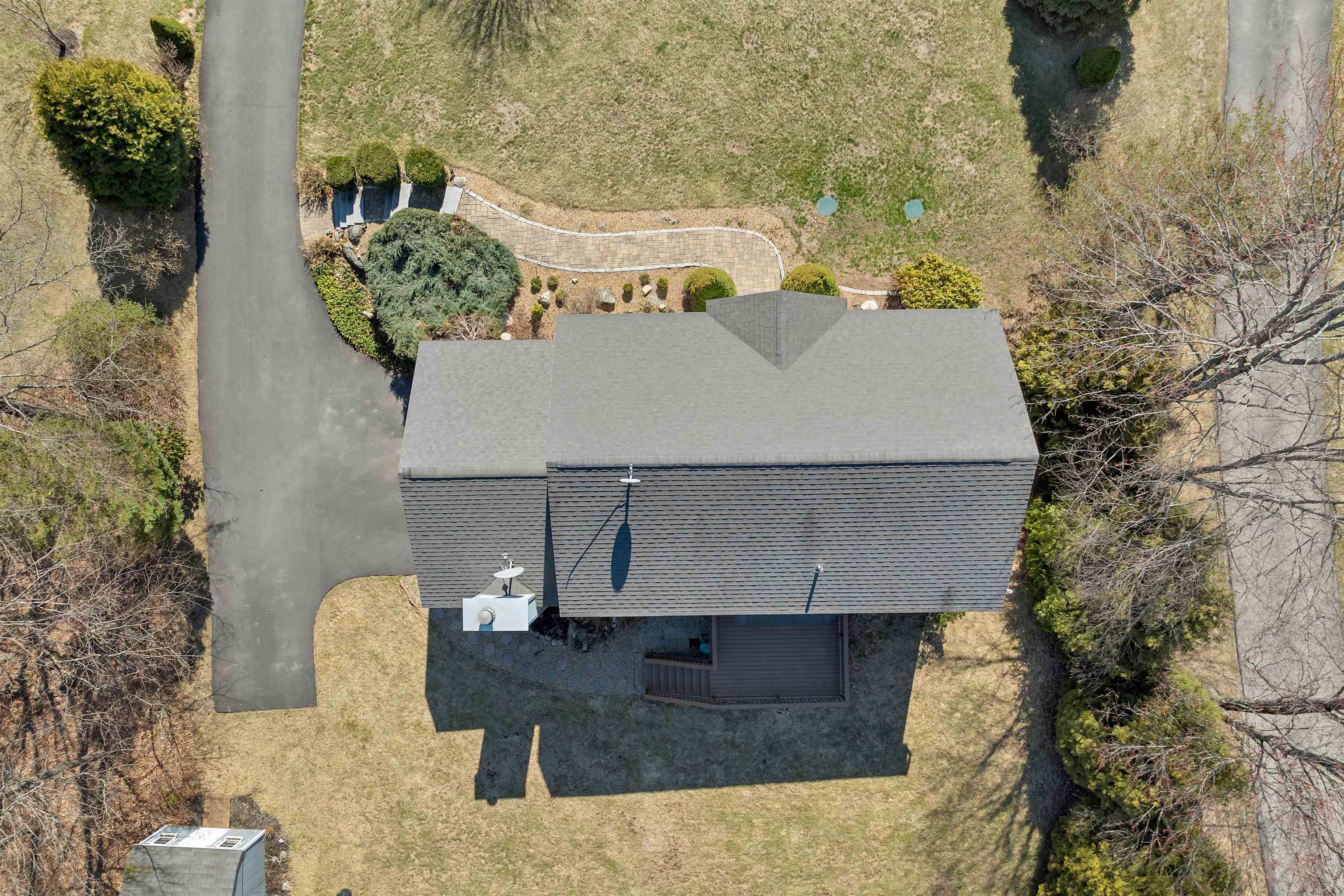 36 Welcome Drive Concord, NH 03301 - Photo 6 of 48