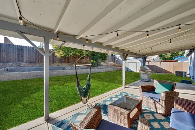 $434,500 | 10732 Paiute Way, Rancho Cordova, CA 95670