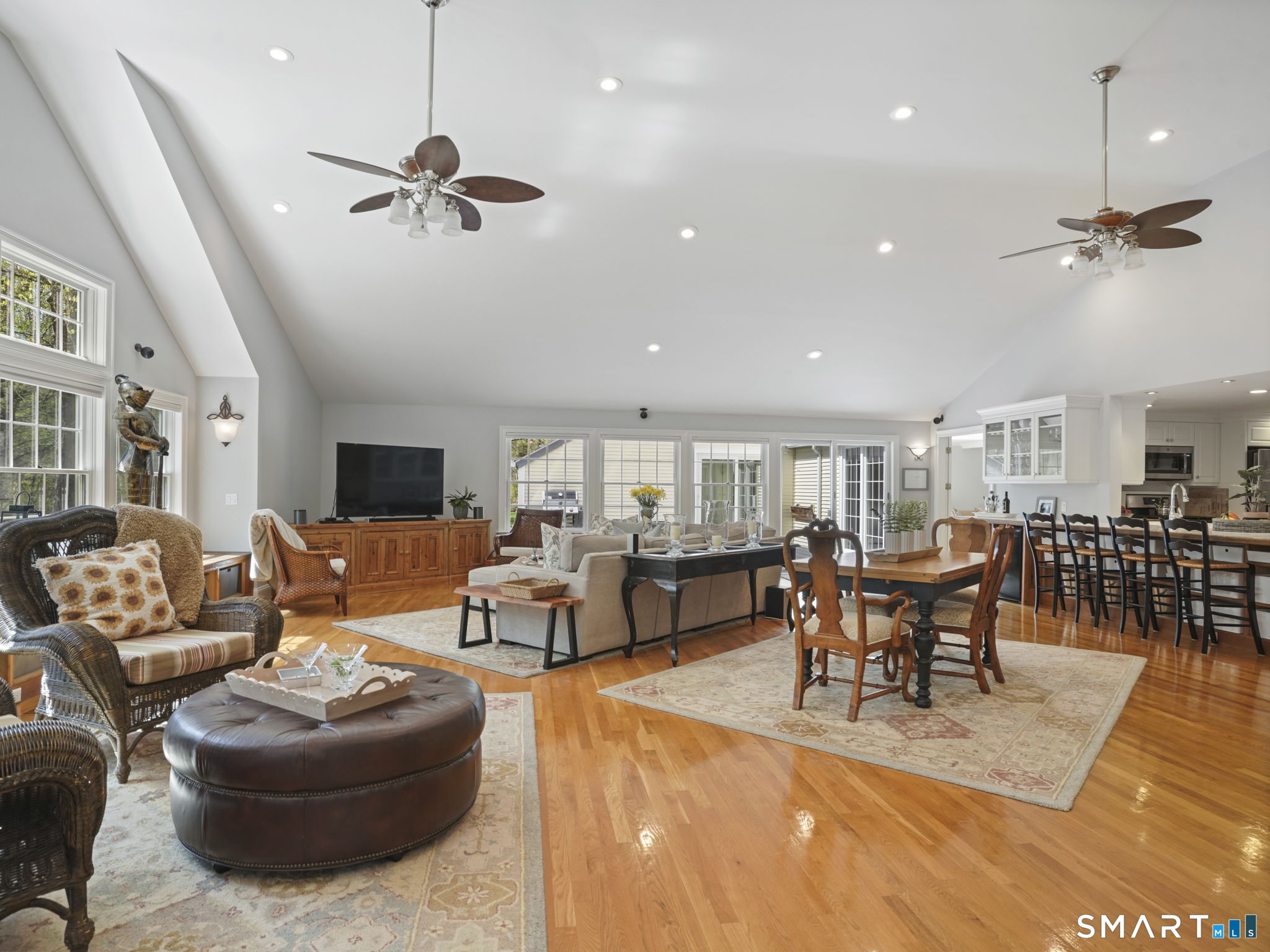 143 Old Boston Road Wilton, CT 06897 - Photo 13 of 40