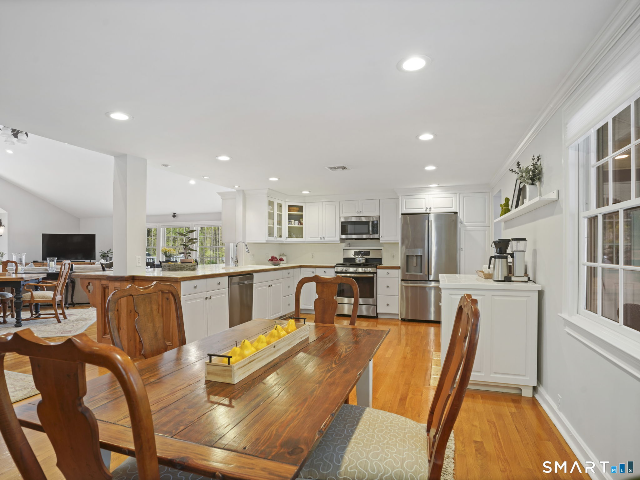 143 Old Boston Road Wilton, CT 06897 - Photo 18 of 40