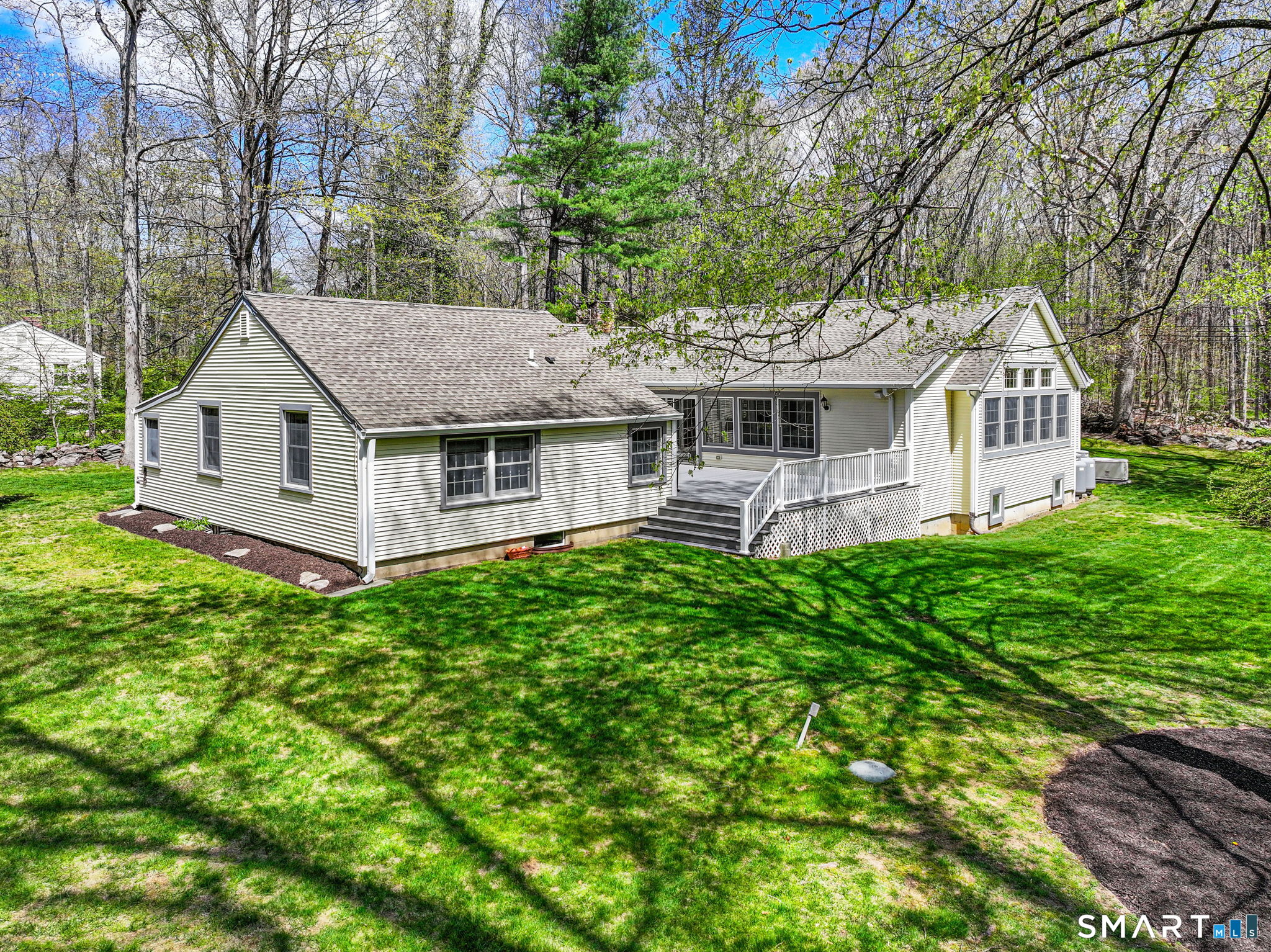 143 Old Boston Road Wilton, CT 06897 - Photo 2 of 40