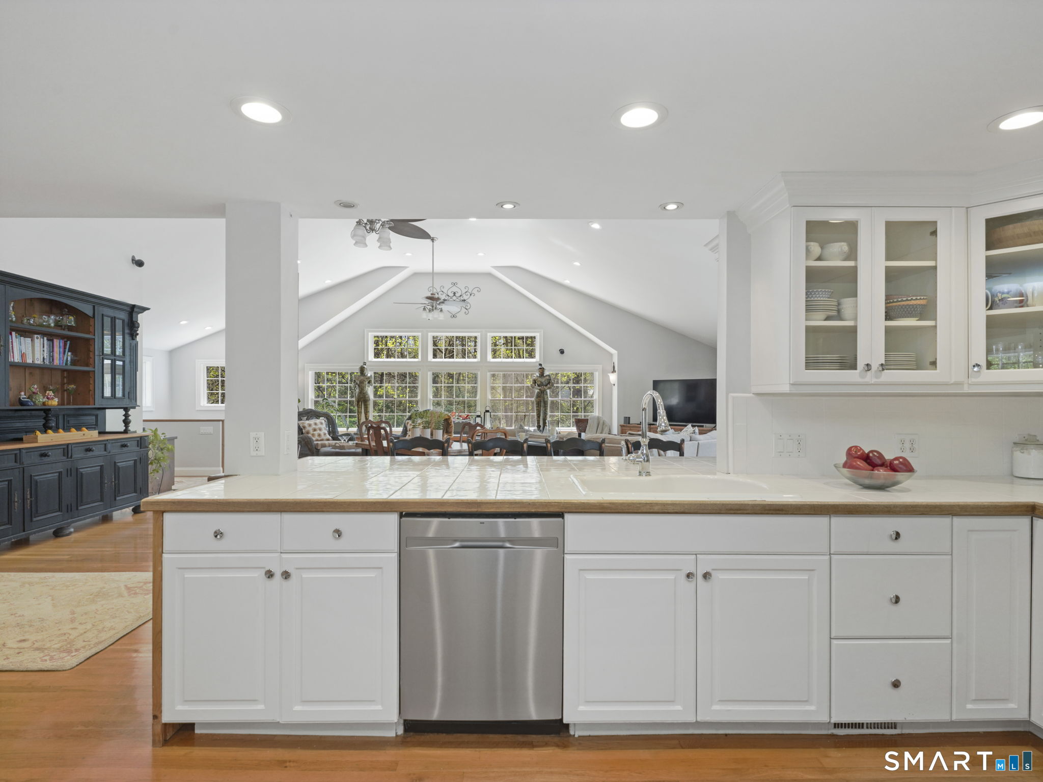 143 Old Boston Road Wilton, CT 06897 - Photo 22 of 40