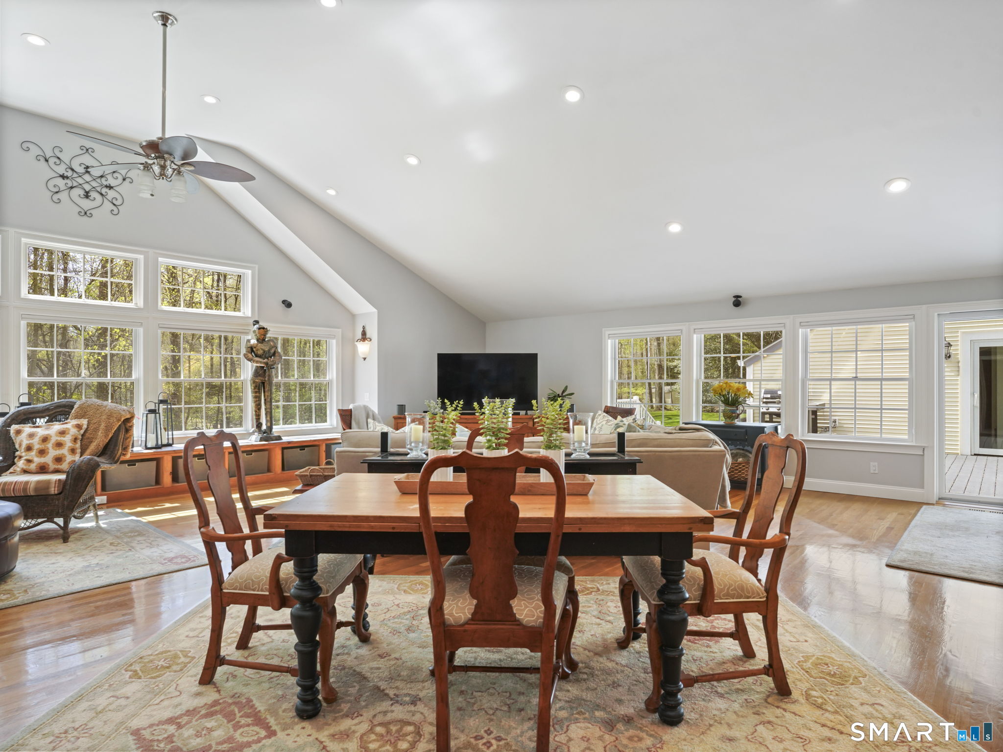 143 Old Boston Road Wilton, CT 06897 - Photo 6 of 40