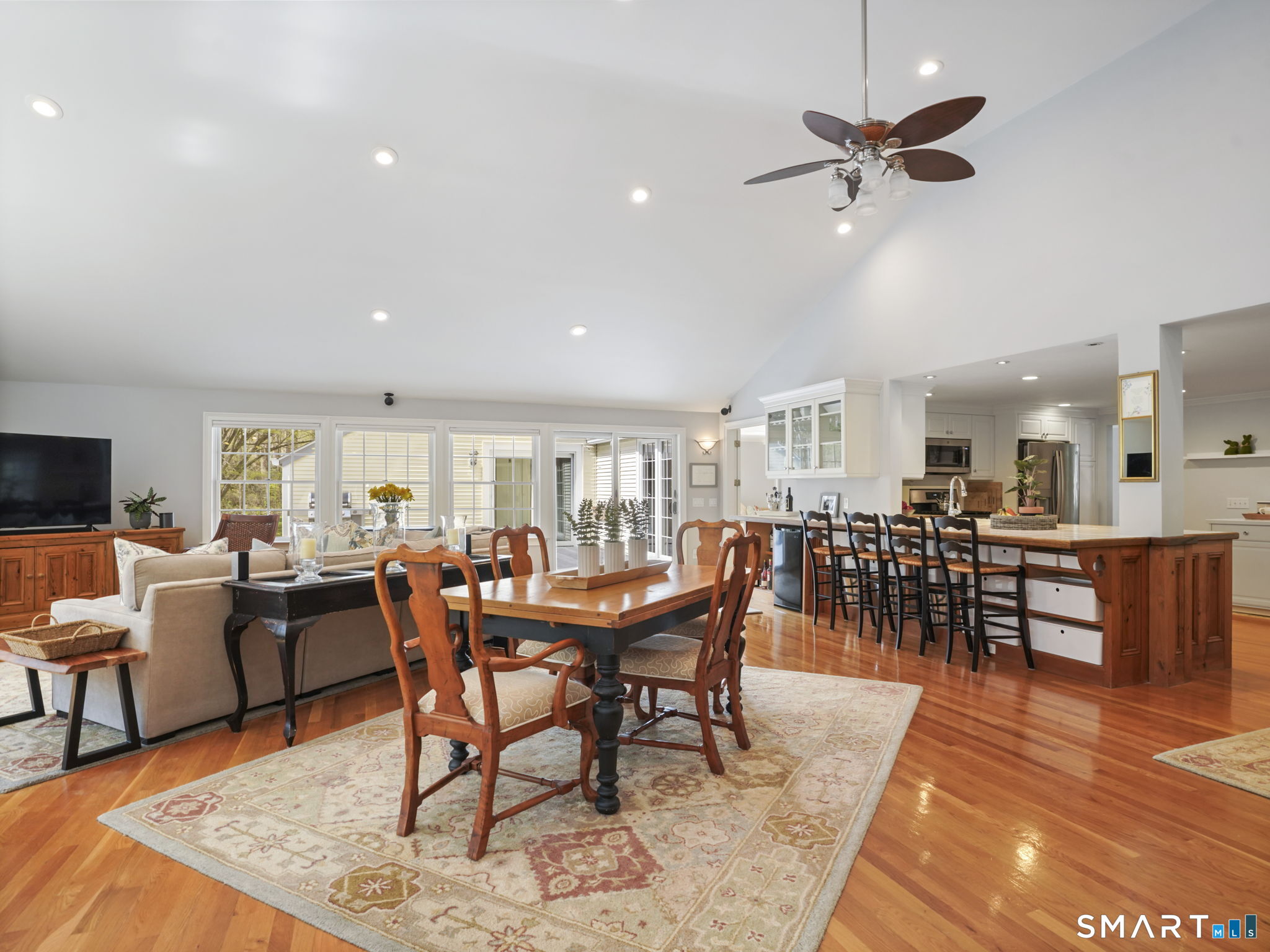 143 Old Boston Road Wilton, CT 06897 - Photo 7 of 40