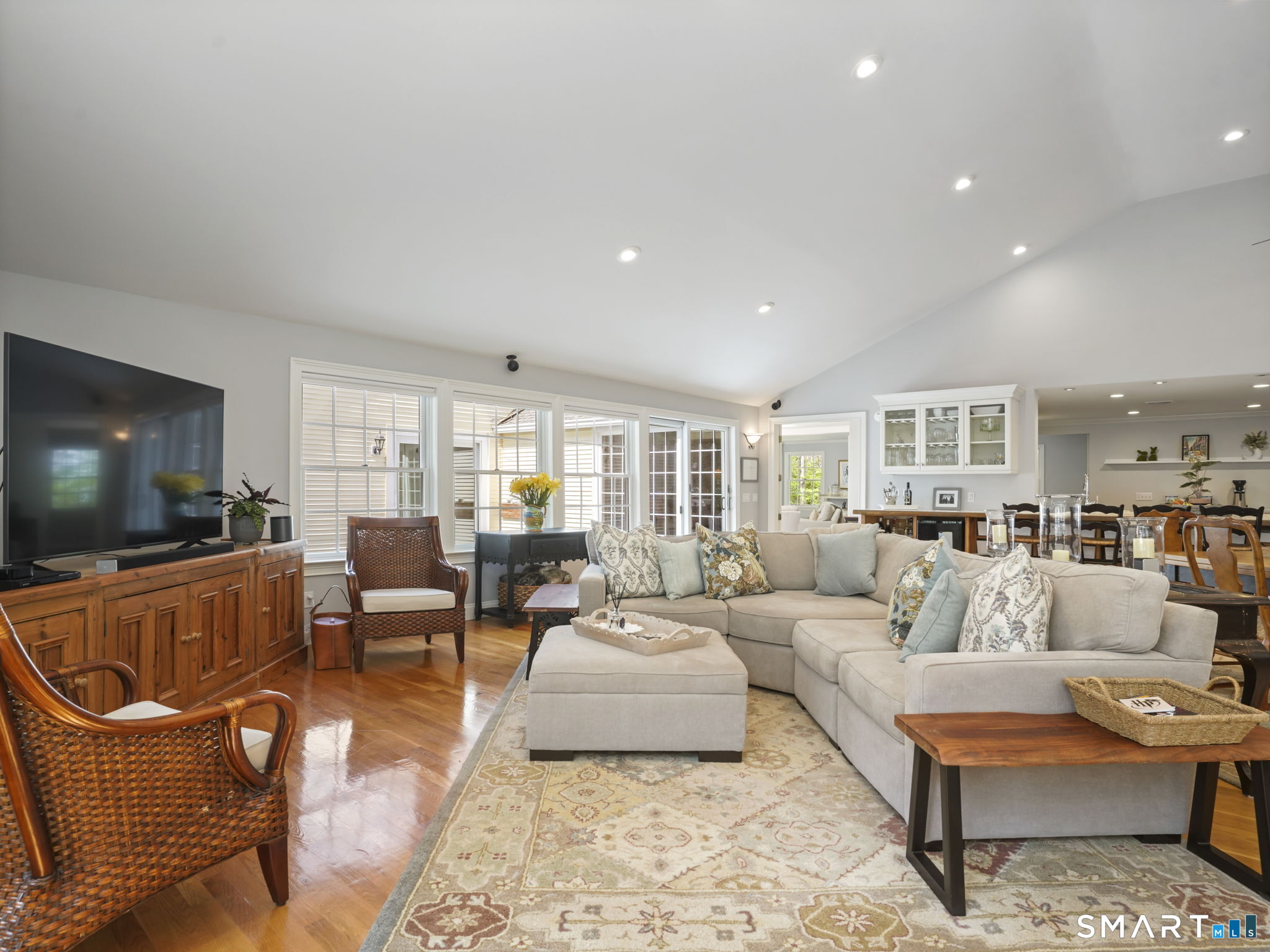143 Old Boston Road Wilton, CT 06897 - Photo 9 of 40