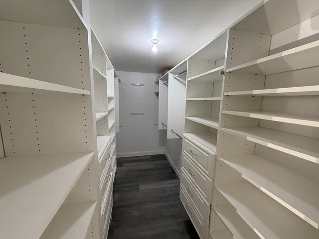 $2,400 | 18 Shadowbrook Lane, Unit 37, Milford, MA 01757