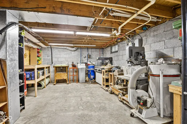 $399,900 | 553 South 880th Street East, Rockville, IN 47872