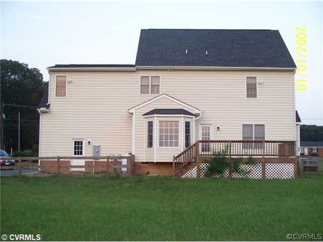 6364 White Oak Road Sandston, VA 23150 - Photo 2 of 8 Exterior Back