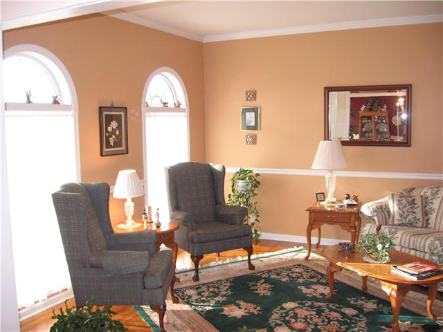 3991 Trough Springs Road Adams, TN 37010 - Photo 3 of 20 Living Room