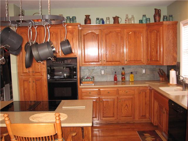 3991 Trough Springs Road Adams, TN 37010 - Photo 6 of 20 Kitchen - Super Cabinets - Hardwood