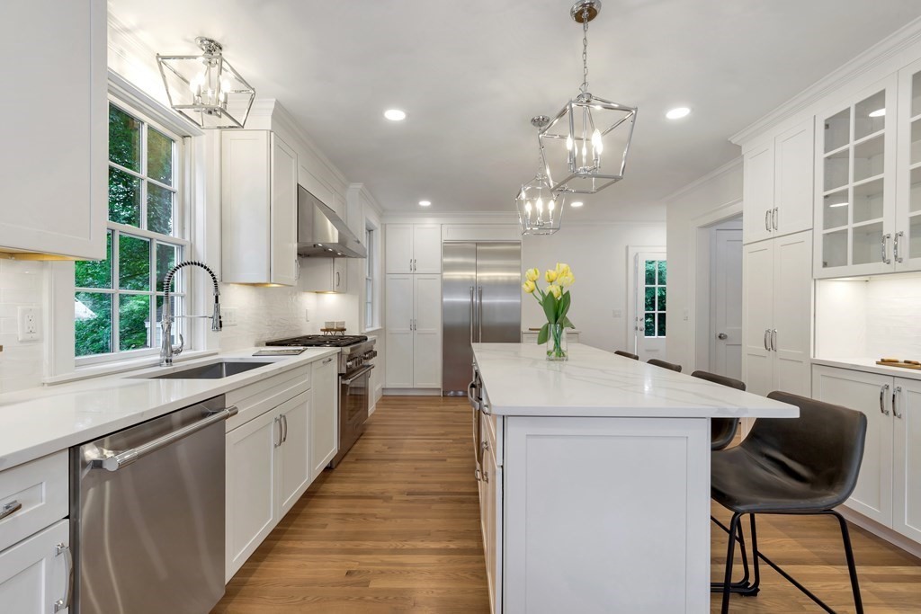 8 Slocum Road Lexington, MA 02421 - Photo 11 of 42