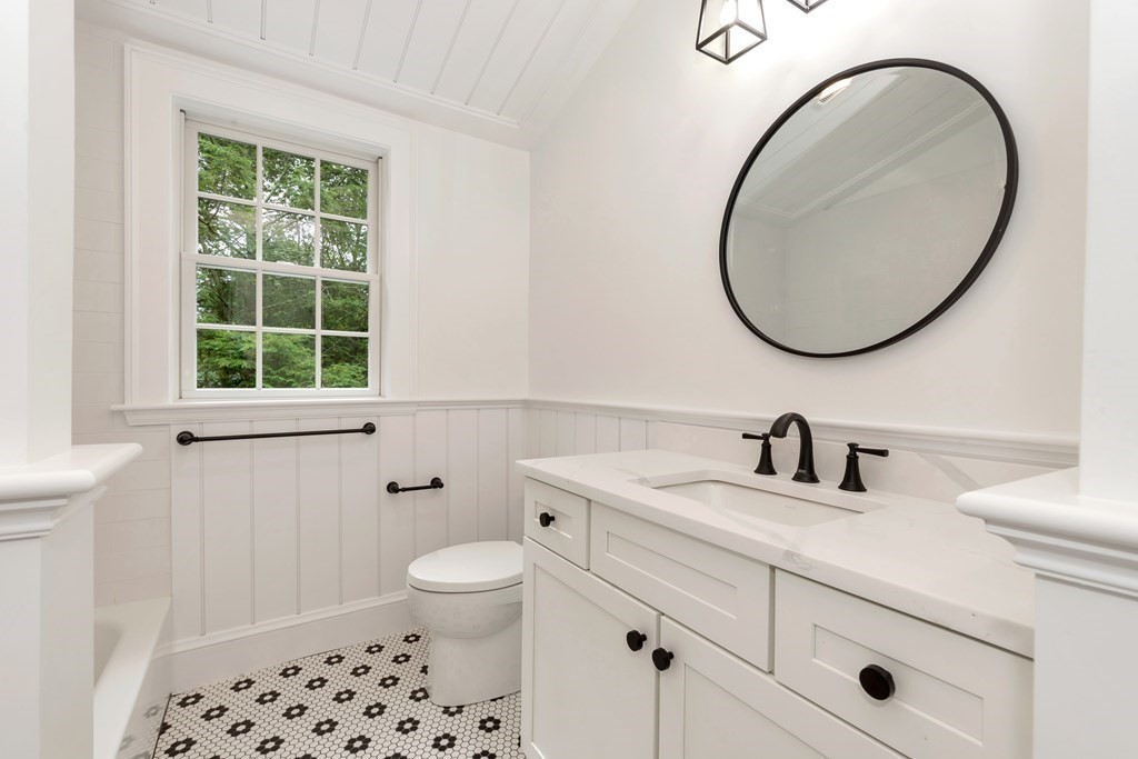 8 Slocum Road Lexington, MA 02421 - Photo 23 of 42