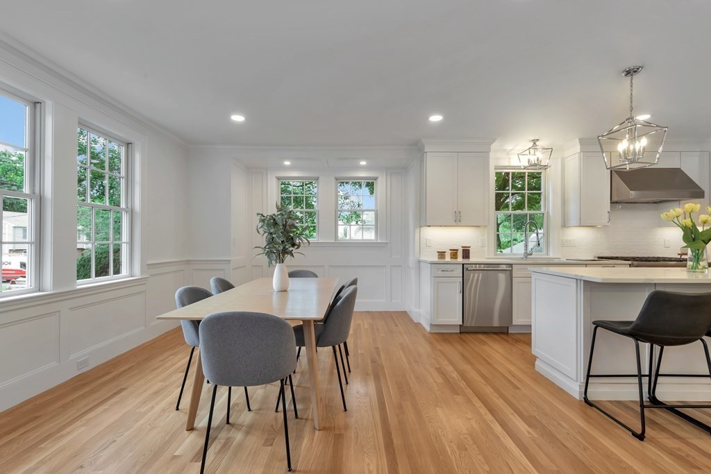 8 Slocum Road Lexington, MA 02421 - Photo 9 of 42