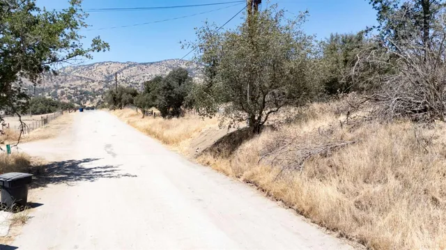 $30,000 | 37127 Ripple Lane, Squaw Valley, CA 93675