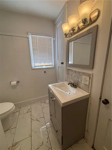 $950 | 355 6th Street, Freedom, PA 15042