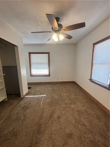 $950 | 355 6th Street, Freedom, PA 15042