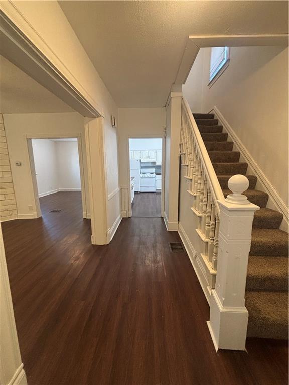 355 6th Street Freedom, PA 15042 - Photo 3 of 21