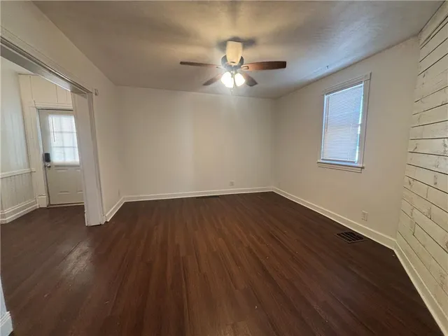 $950 | 355 6th Street, Freedom, PA 15042