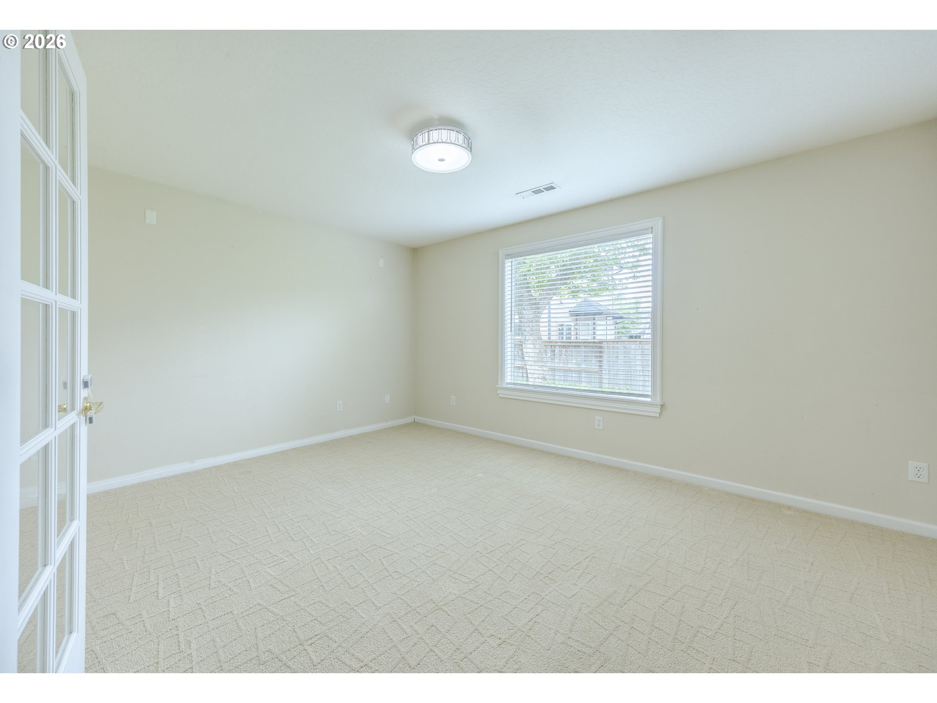 6876 Simeon Drive Springfield, OR 97478 - Photo 23 of 41