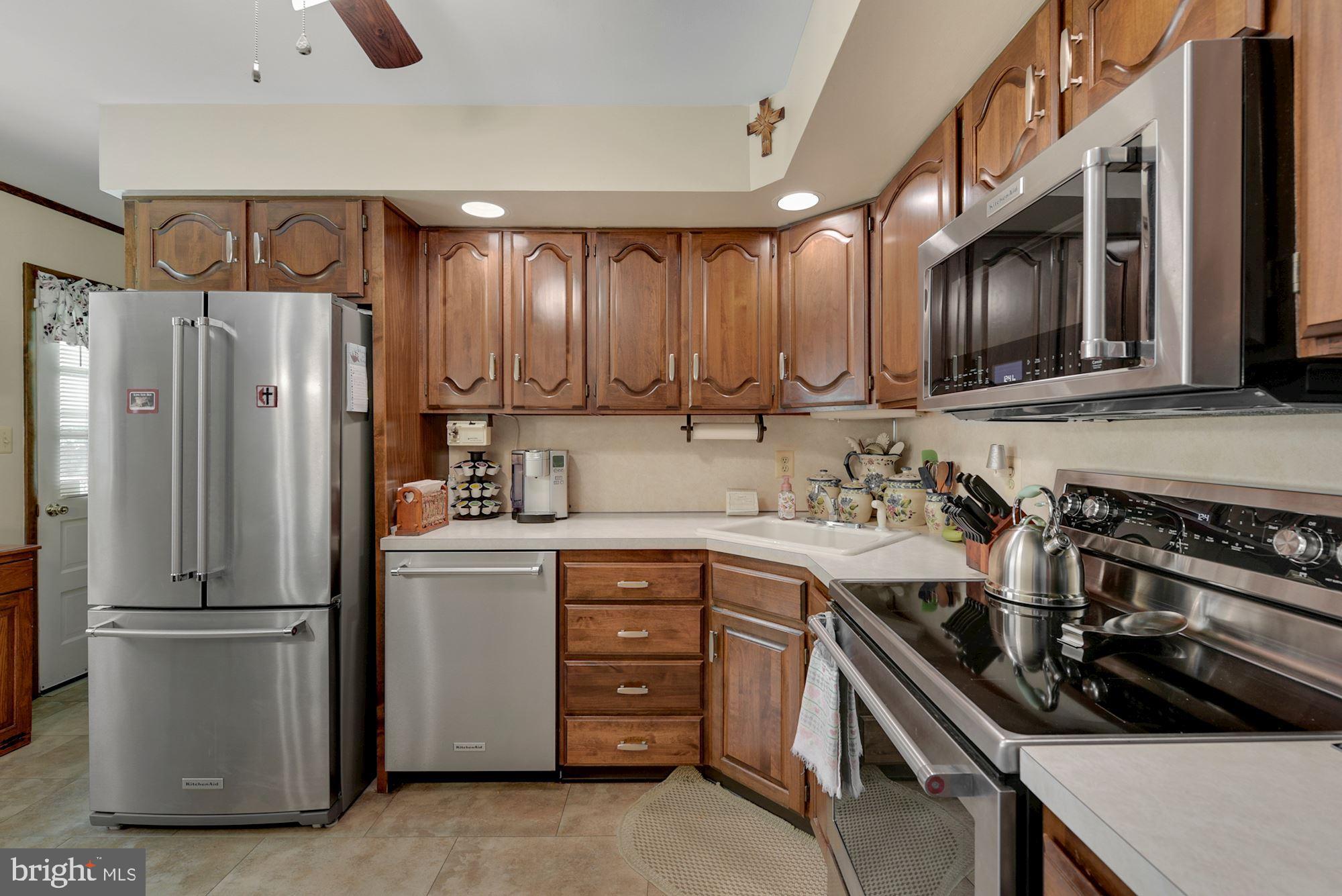 10 Scrapetown Road Pemberton, NJ 08068 - Photo 11 of 31 Kitchen