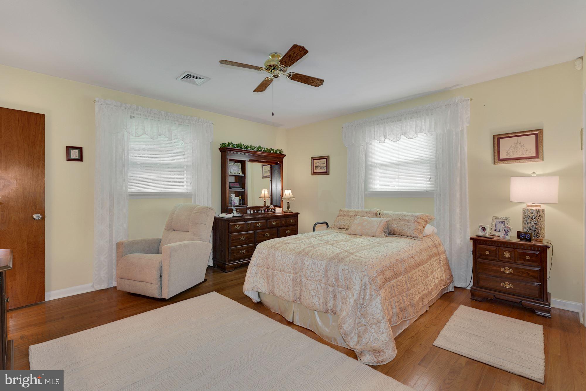 10 Scrapetown Road Pemberton, NJ 08068 - Photo 15 of 31 Master Bedroom