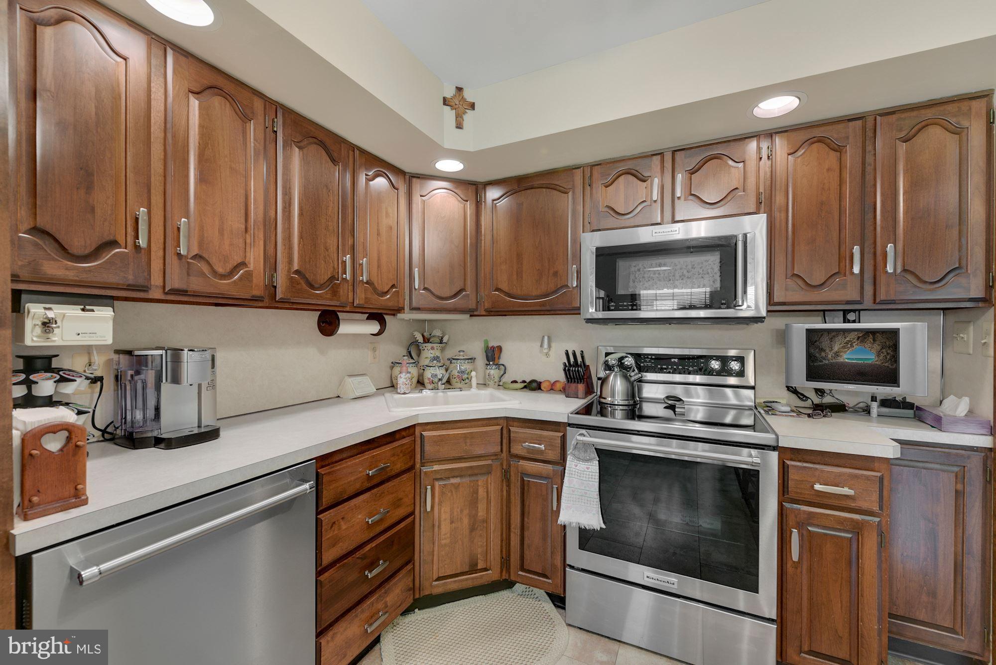 10 Scrapetown Road Pemberton, NJ 08068 - Photo 10 of 31 Kitchen