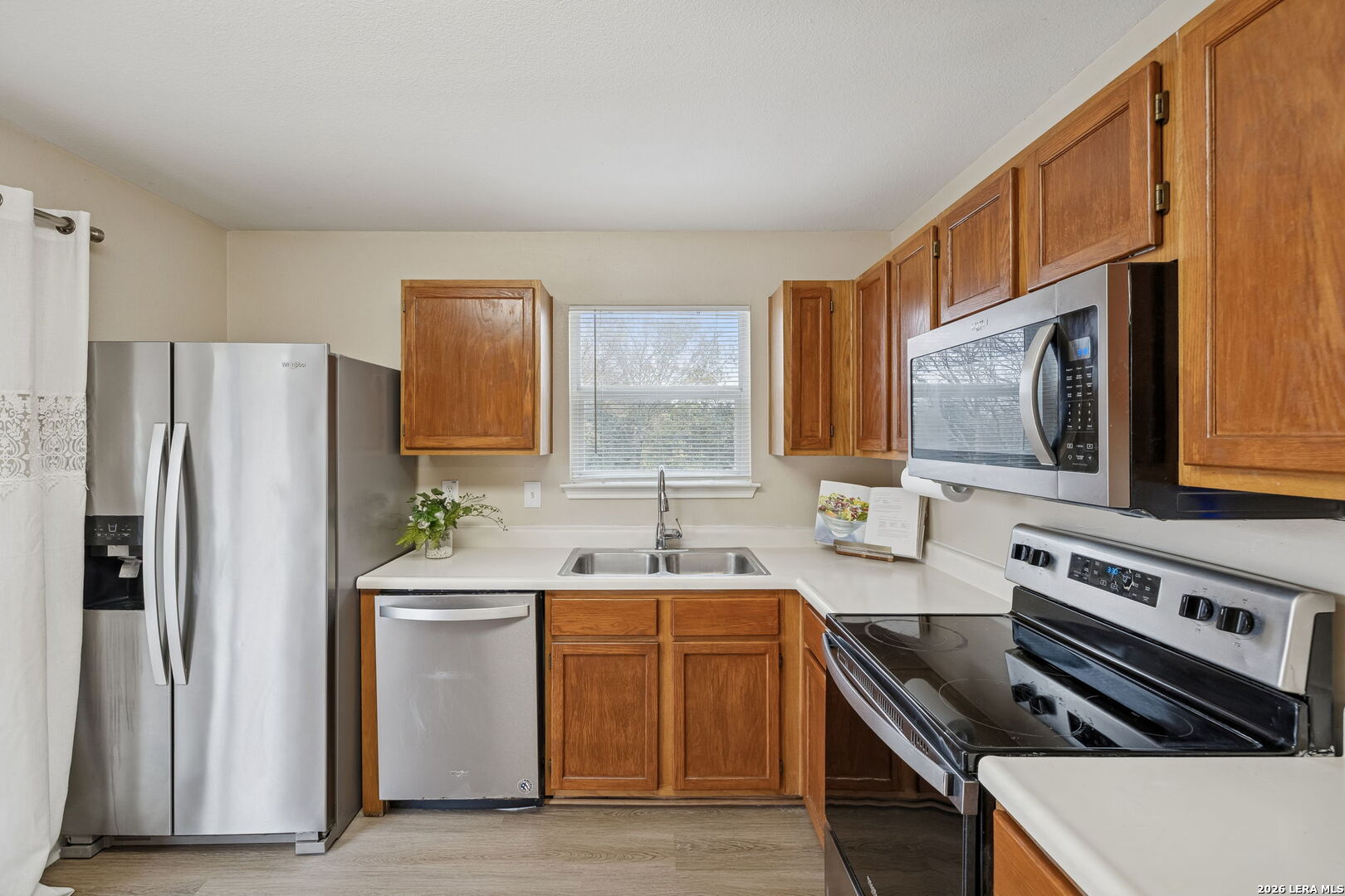 10310 Springwood Square Universal City, TX 78148 - Photo 14 of 45