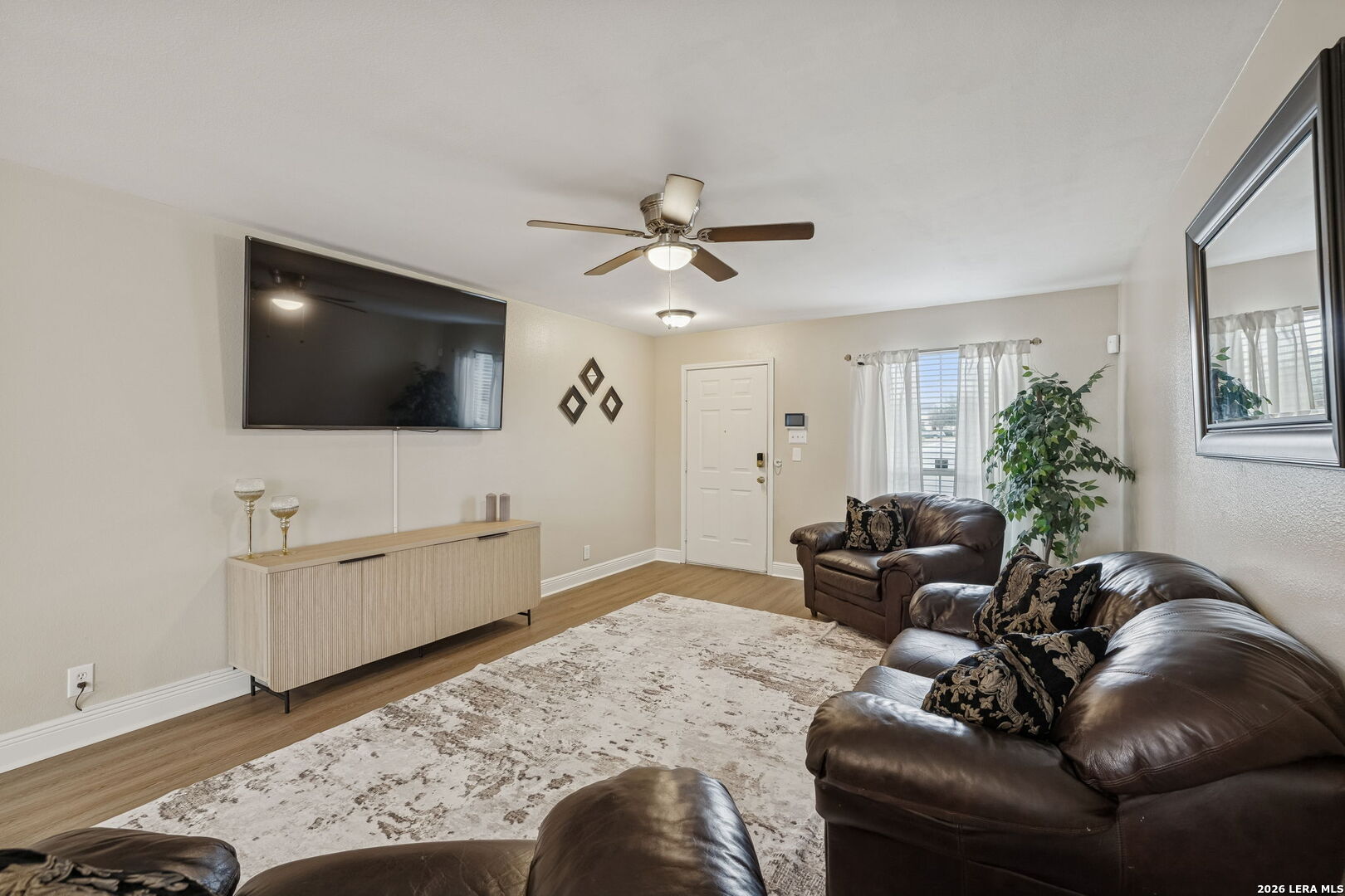 10310 Springwood Square Universal City, TX 78148 - Photo 6 of 45