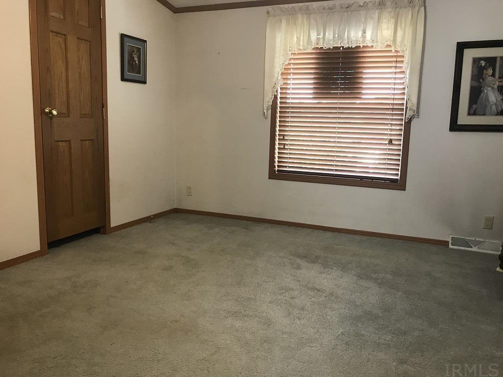 3759 East Nicholson Road Oaktown, IN 47561 - Photo 16 of 36 Gallery Image 16