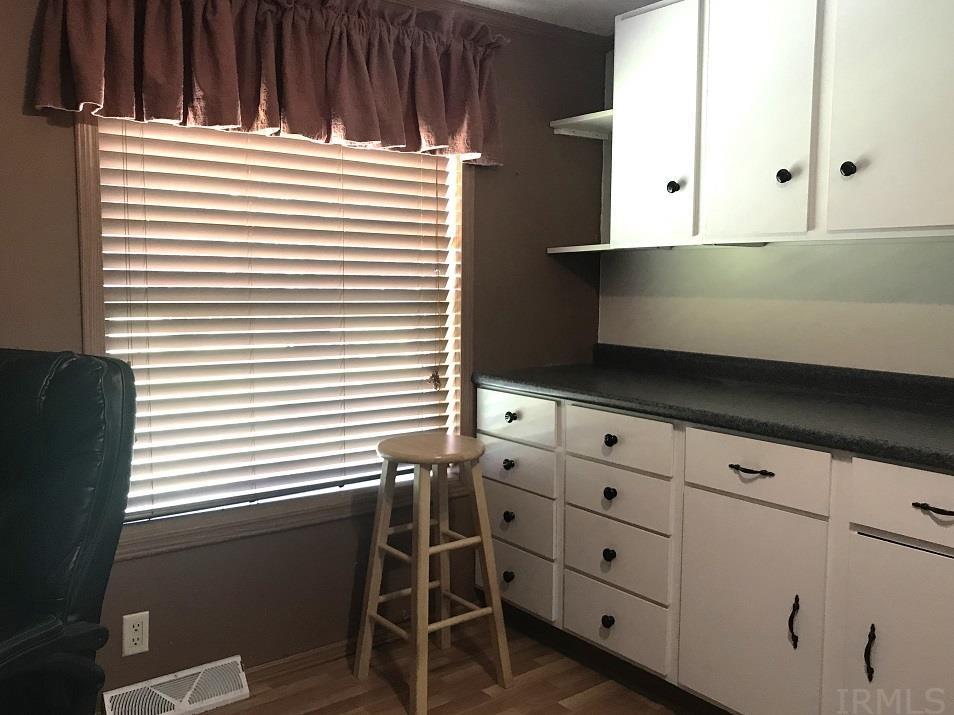 3759 East Nicholson Road Oaktown, IN 47561 - Photo 17 of 36 Gallery Image 17