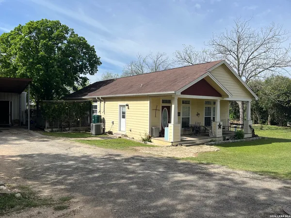 $375,000 | 5 Fm 473, Comfort, TX 78013