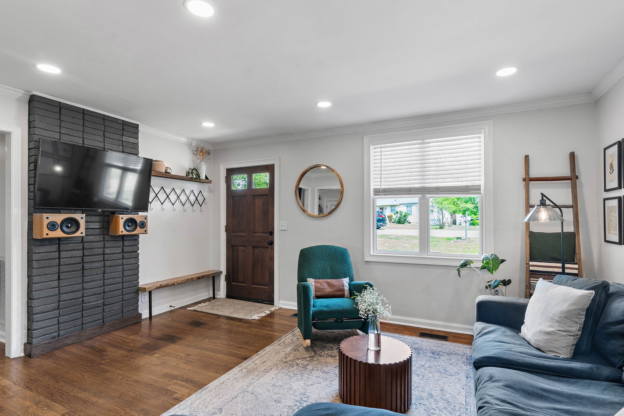 5423 Knob Road Nashville, TN 37209 - Photo 8 of 28